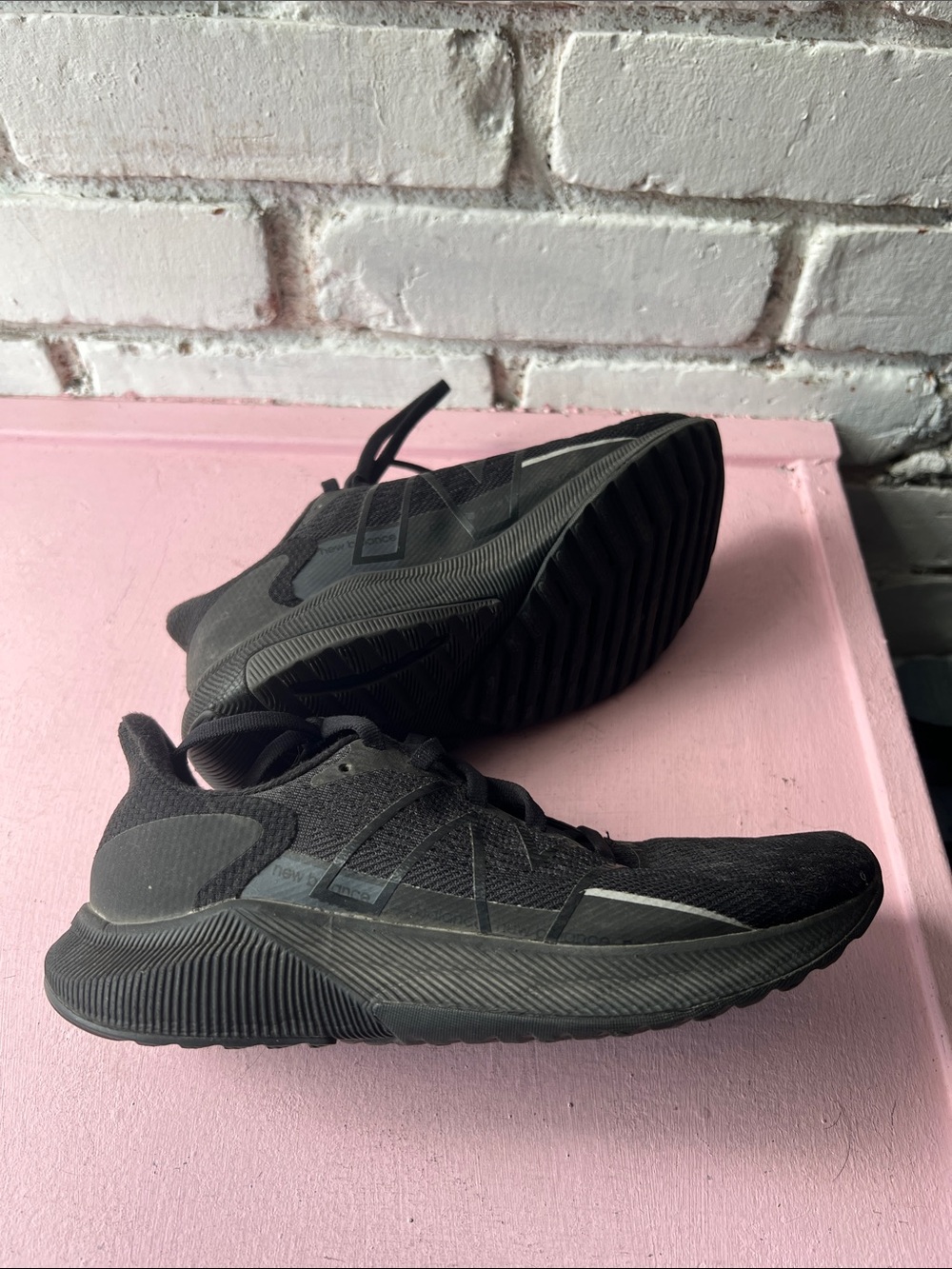 New Balance Black Mesh Athletic Sneakers